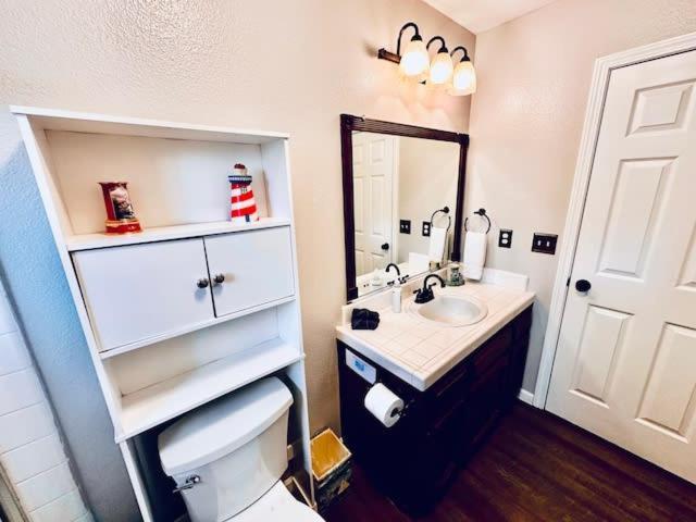 The Lighthouse Pet Friendly Hot Tub Bbq Sleeps 11 Casa vacanze Coarsegold